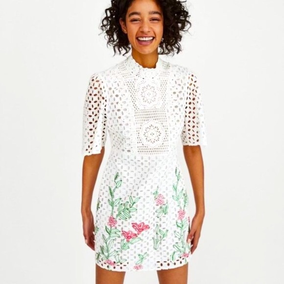 Zara Dresses & Skirts - Zara crochet eyelit knit embroidery white dress M